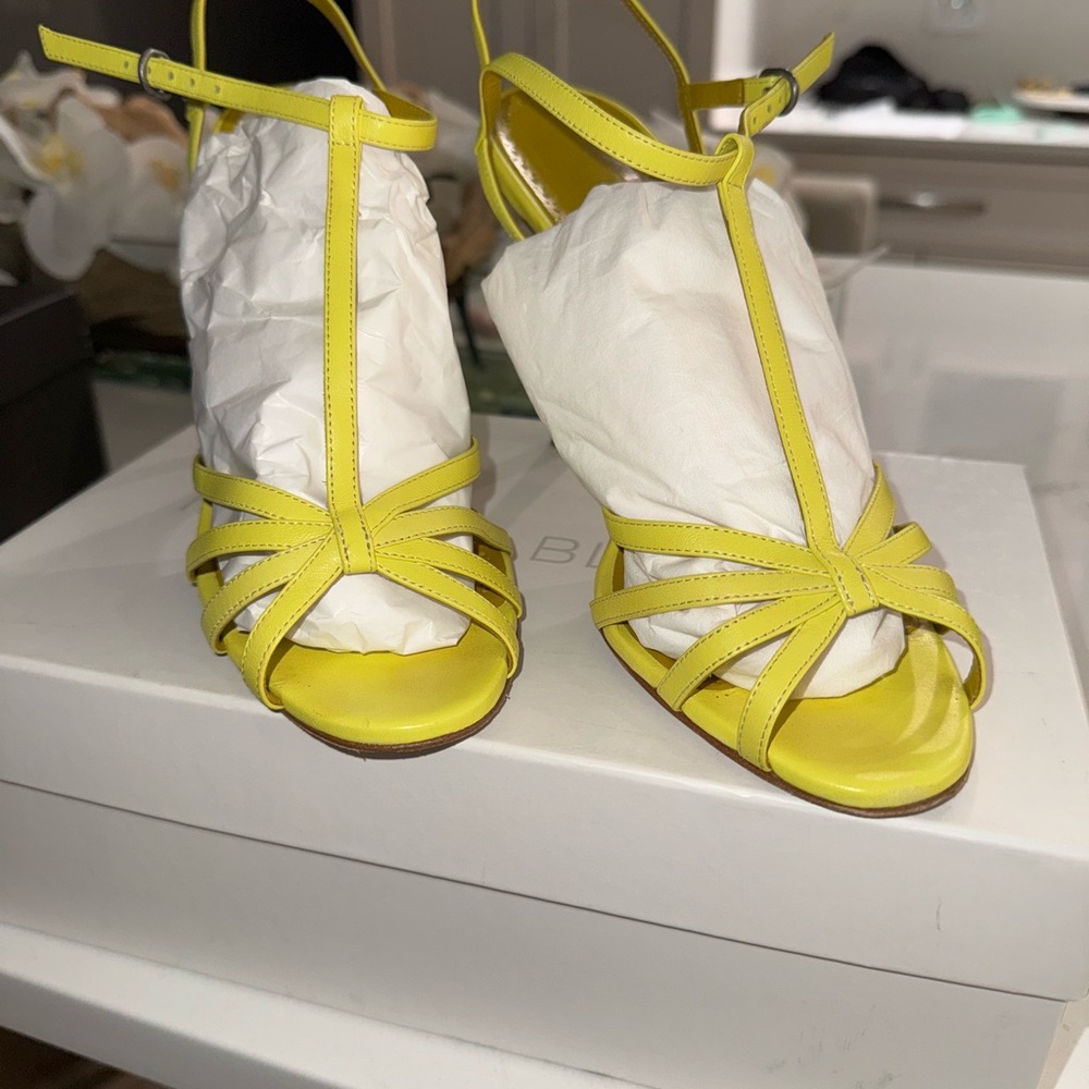Manolo Yellow Strappy Women's Sandals